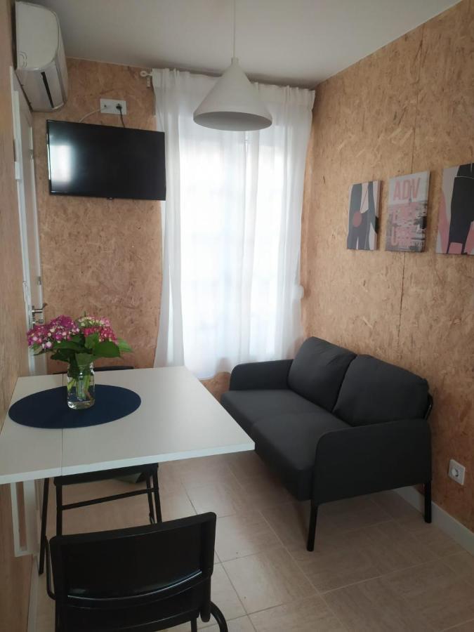 Apartamento Obispo Salvado 图伊 外观 照片