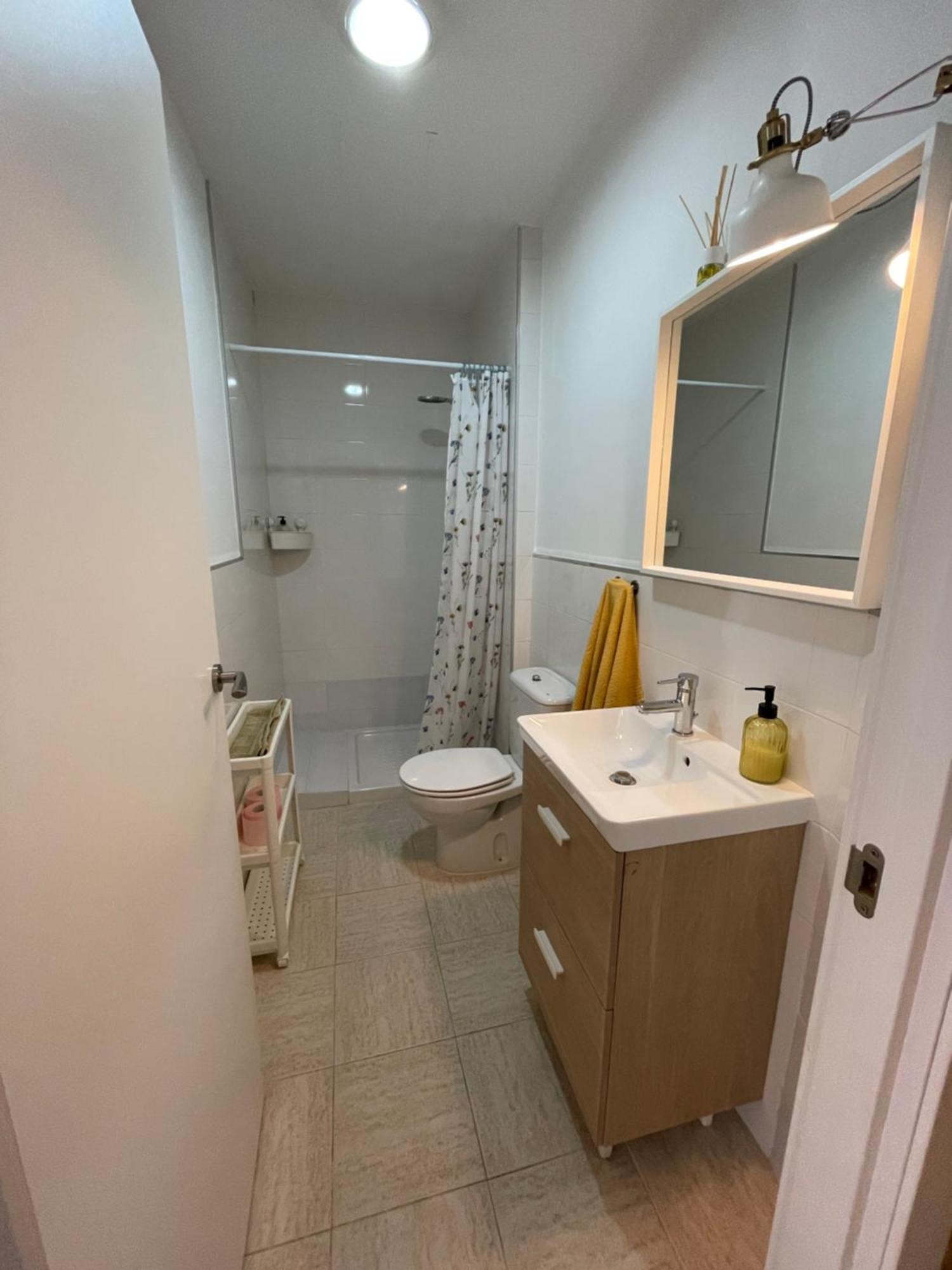 Apartamento Obispo Salvado 图伊 外观 照片